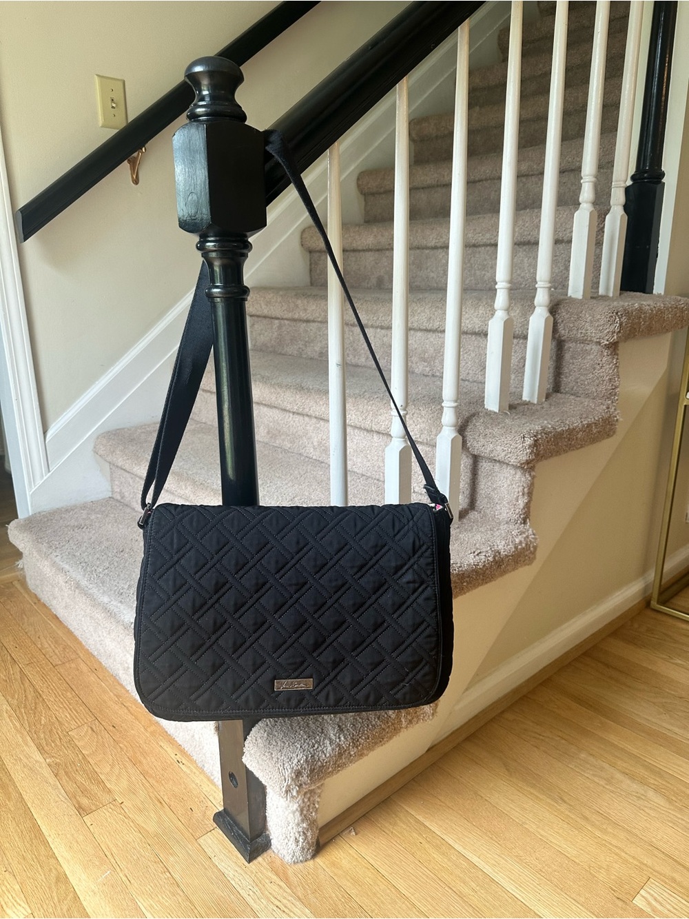 Vera Bradley Quilted Black laptop messenger bag - Picture 3 of 12